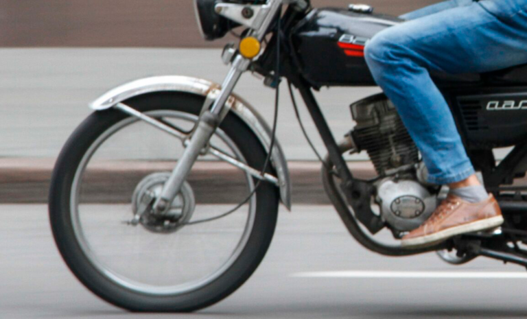 Salto Mujer Que Iba En Moto Atropell A Un Ni O De Nueve A Os Y Se