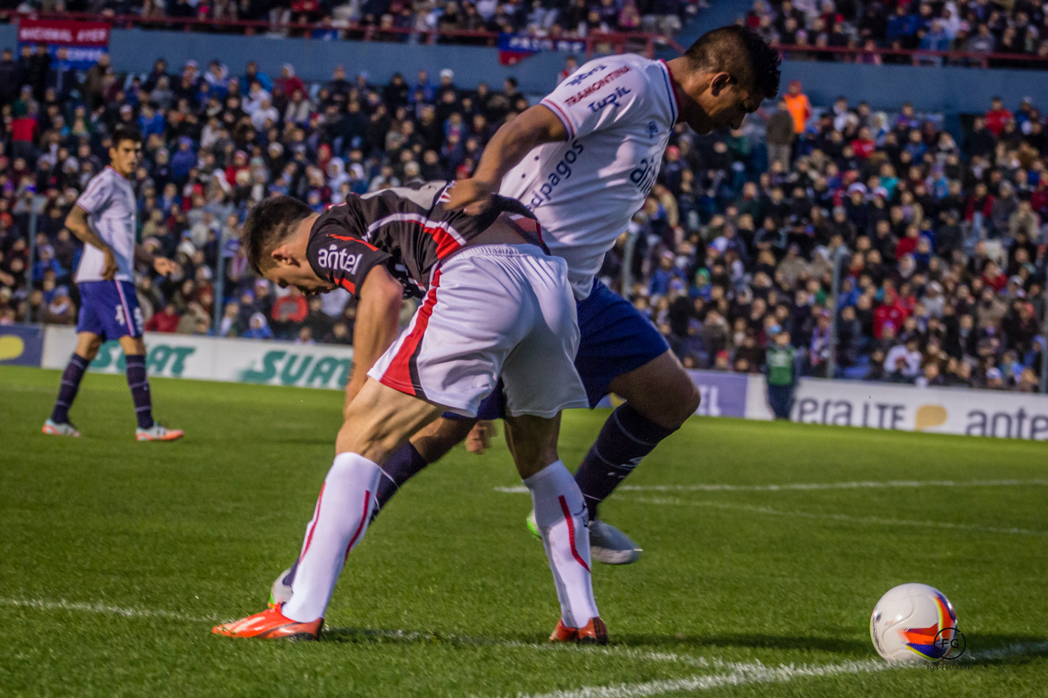 Nacional le ganó 2 a 1 de atrás a River en el Gran Parque ...