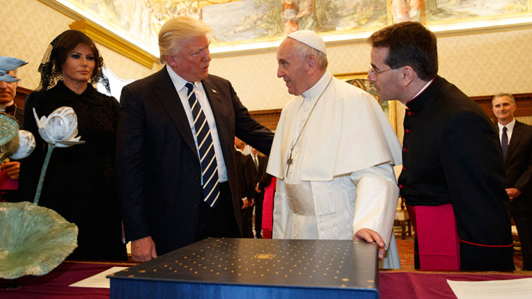 El Papa Francisco Recibe A Donald Trump En El Vaticano - Teledoce.com