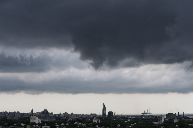 Alerta Amarilla De Inumet Por Tormentas Fuertes Para La Zona Sur Y ...