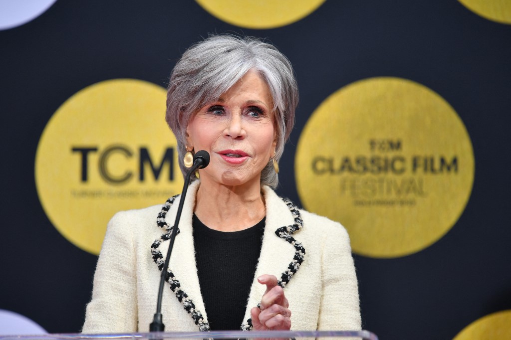 La actriz Jane Fonda celebra su cumpleaños número 85 por adelantado:  anunció que su cáncer está en etapa de remisión - Teledoce.com